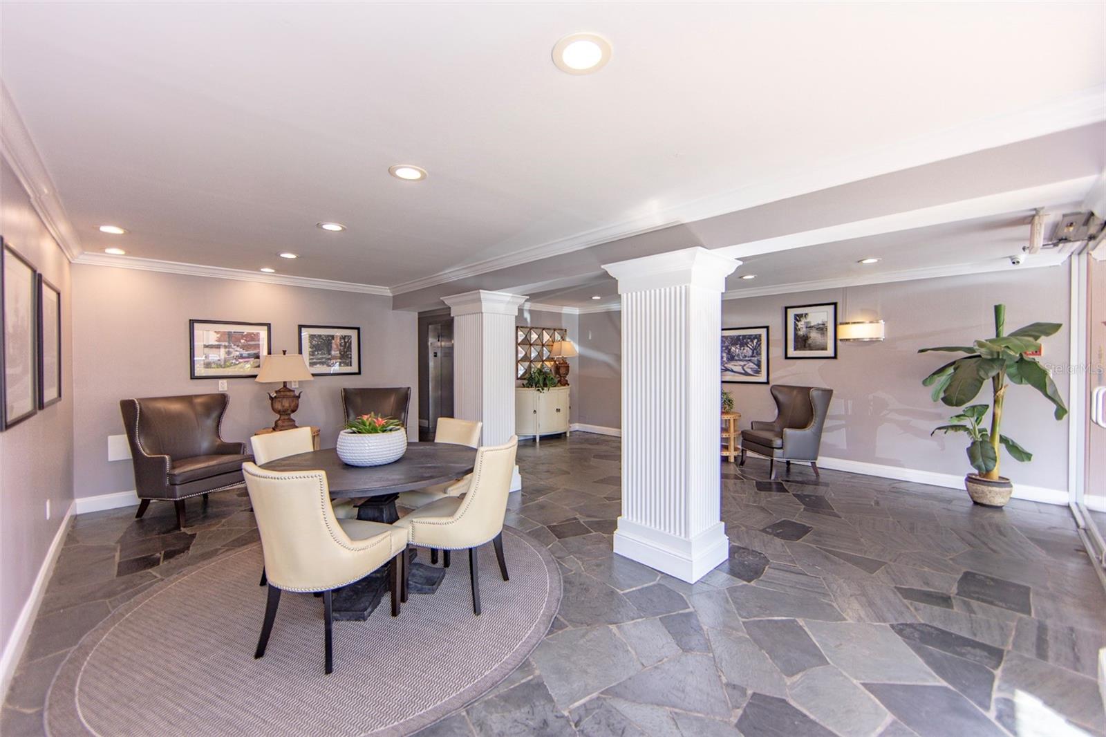 1100 DELANEY AVE #F106, ORLANDO, FL, 32806