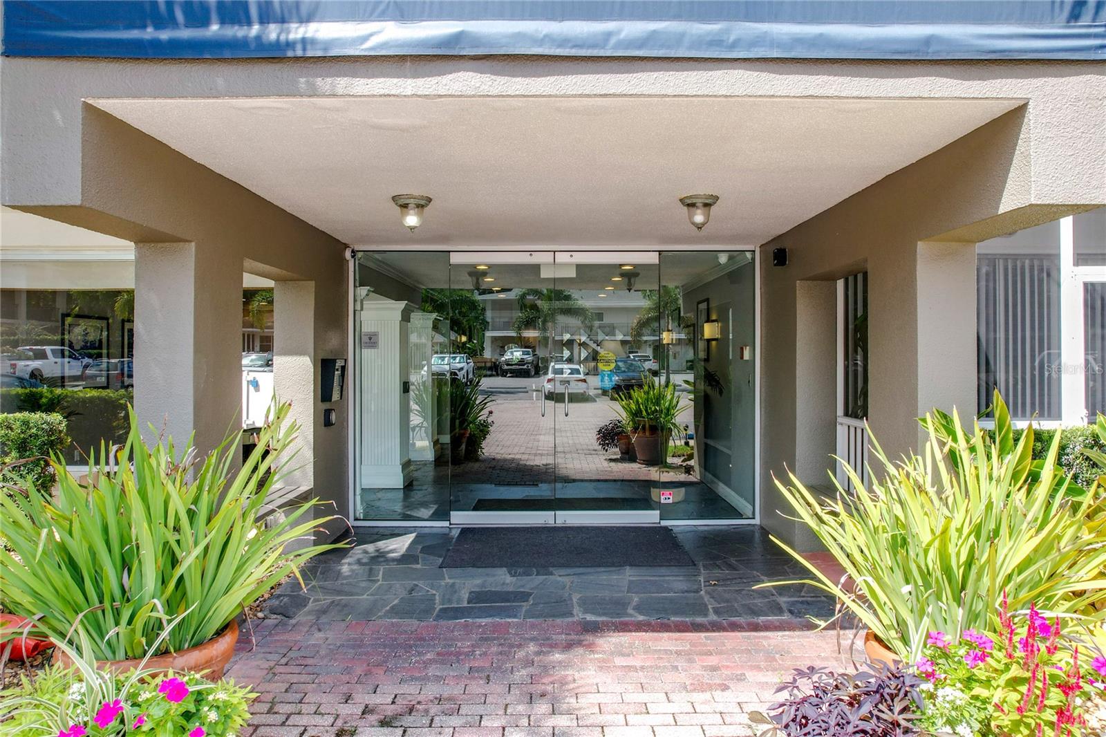 1100 DELANEY AVE #F106, ORLANDO, FL, 32806