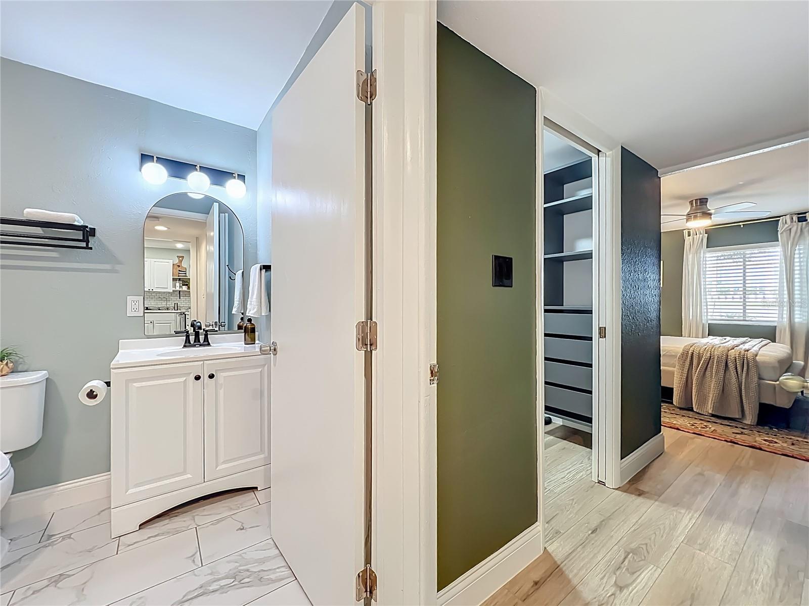 1100 DELANEY AVE #F106, ORLANDO, FL, 32806