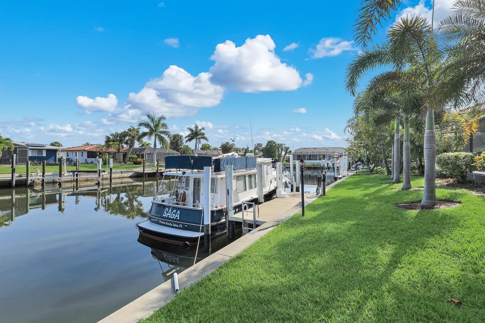 2174 BAYOU RD, PUNTA GORDA, FL, 33950