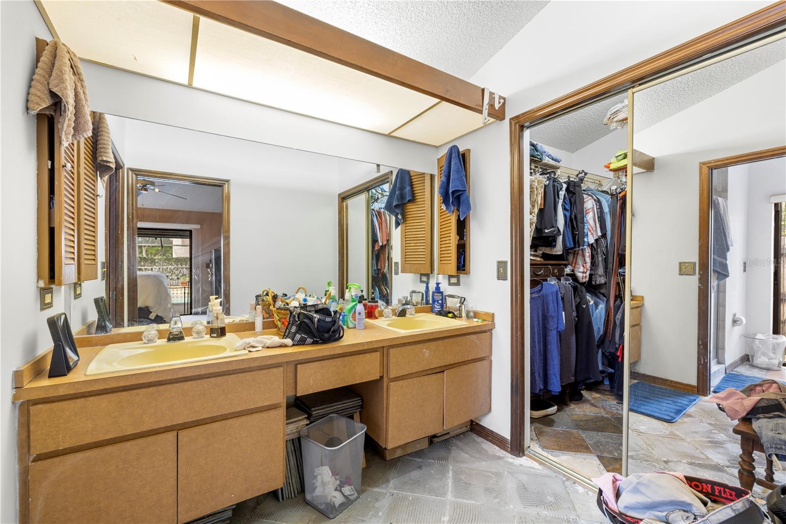 2008 SYCAMORE LN, PLANT CITY, FL, 33563