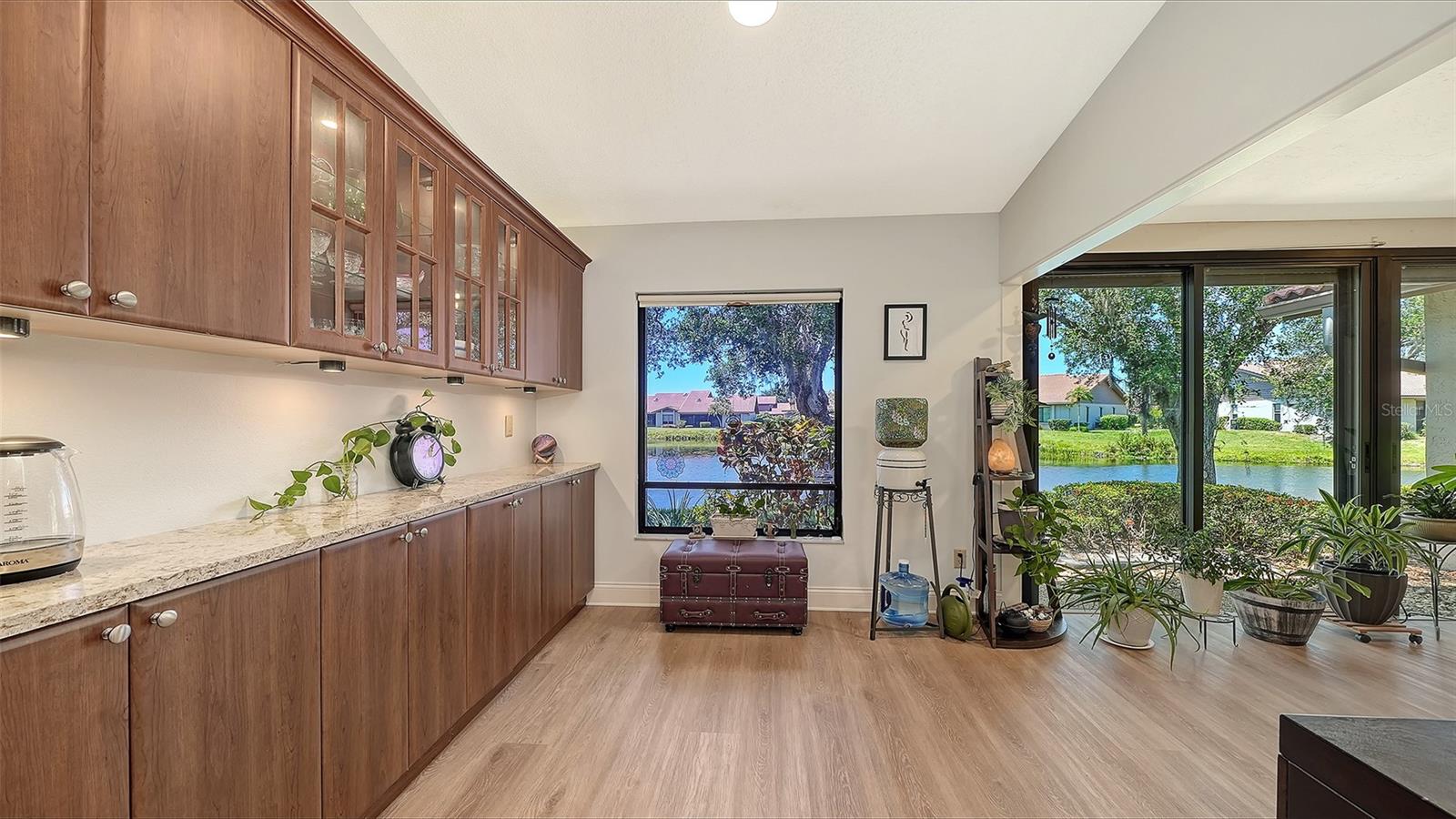 6048 WILSHIRE BLVD #2, SARASOTA, FL, 34238