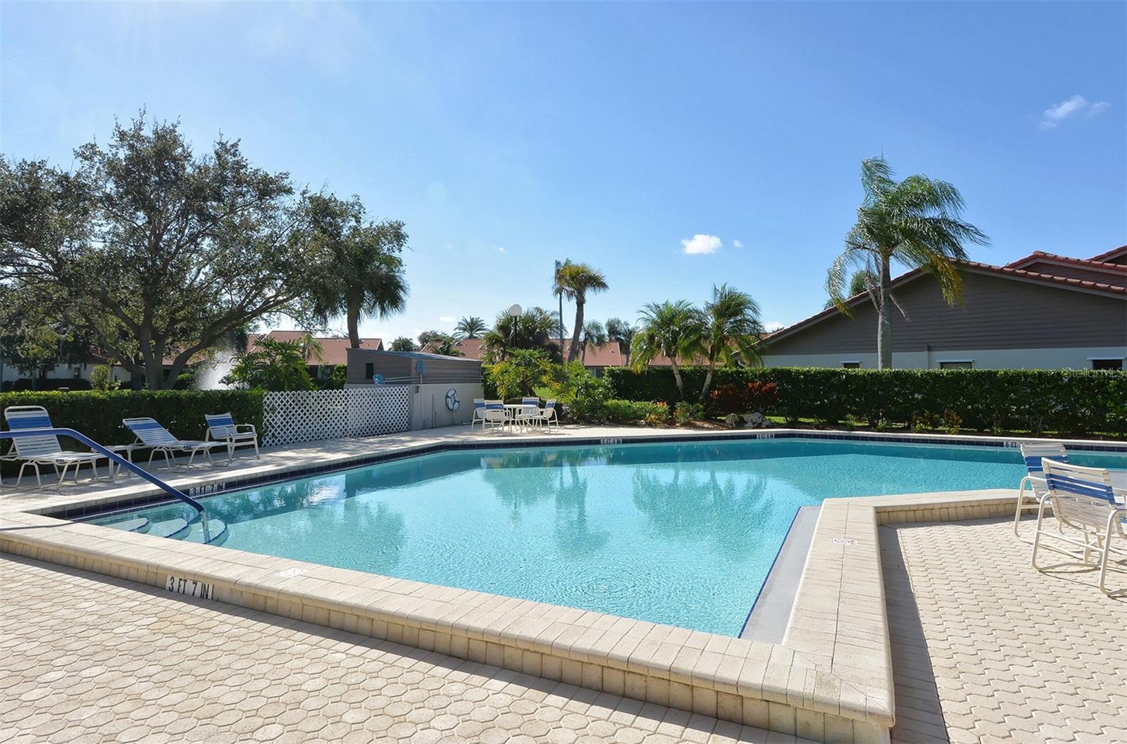 6048 WILSHIRE BLVD #2, SARASOTA, FL, 34238