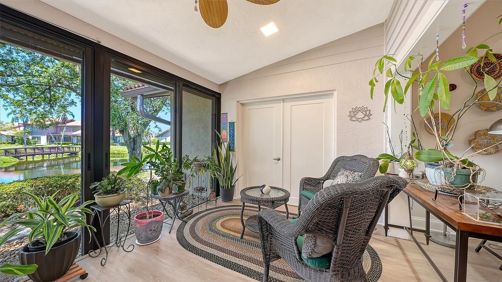 6048 WILSHIRE BLVD #2, SARASOTA, FL, 34238