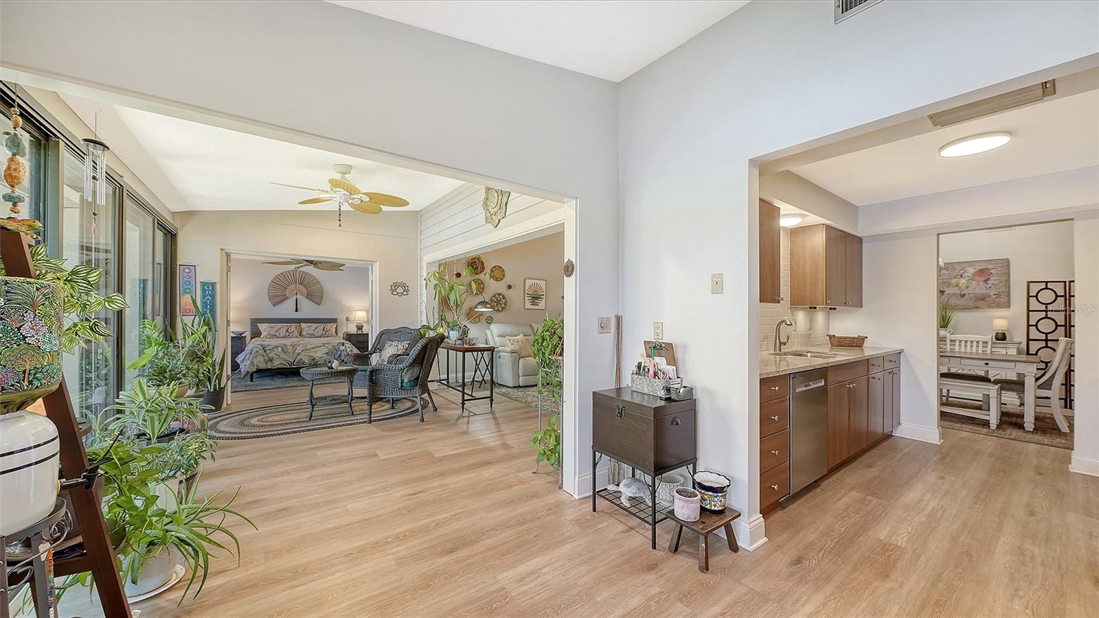 6048 WILSHIRE BLVD #2, SARASOTA, FL, 34238