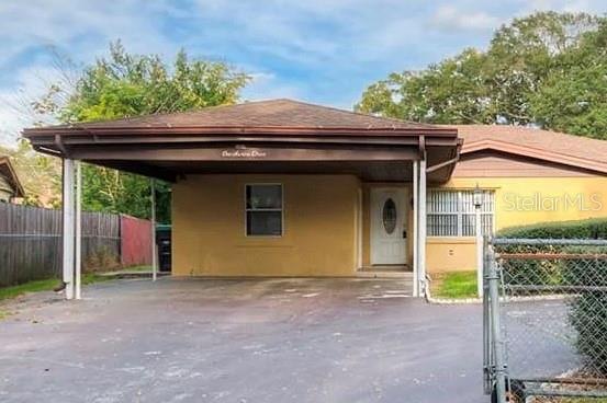 1 S AURORA DR, APOPKA, FL, 32703