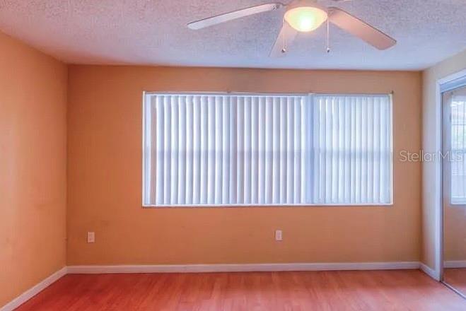 1 S AURORA DR, APOPKA, FL, 32703