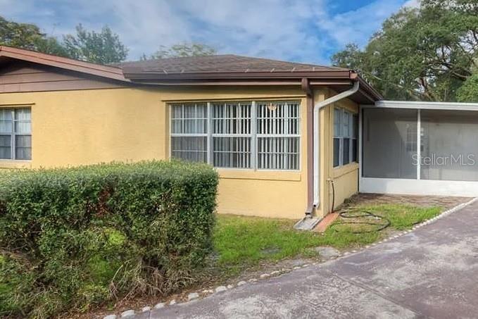 1 S AURORA DR, APOPKA, FL, 32703