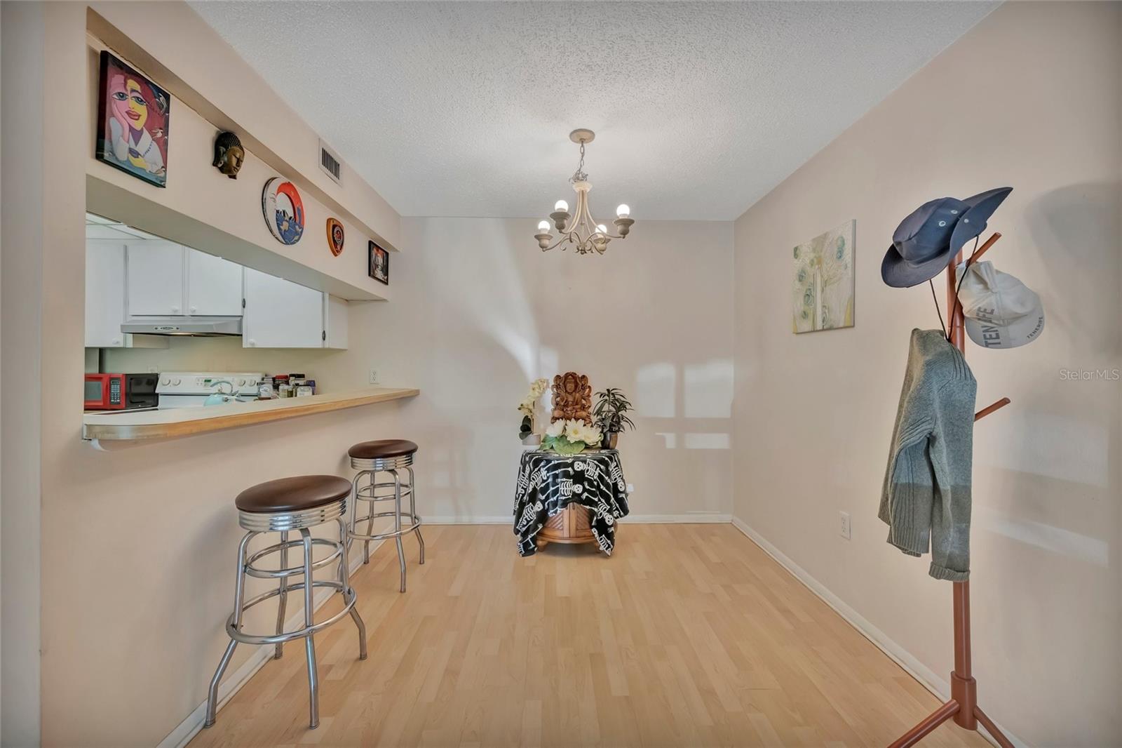 3221 BENEVA RD #102, SARASOTA, FL, 34232