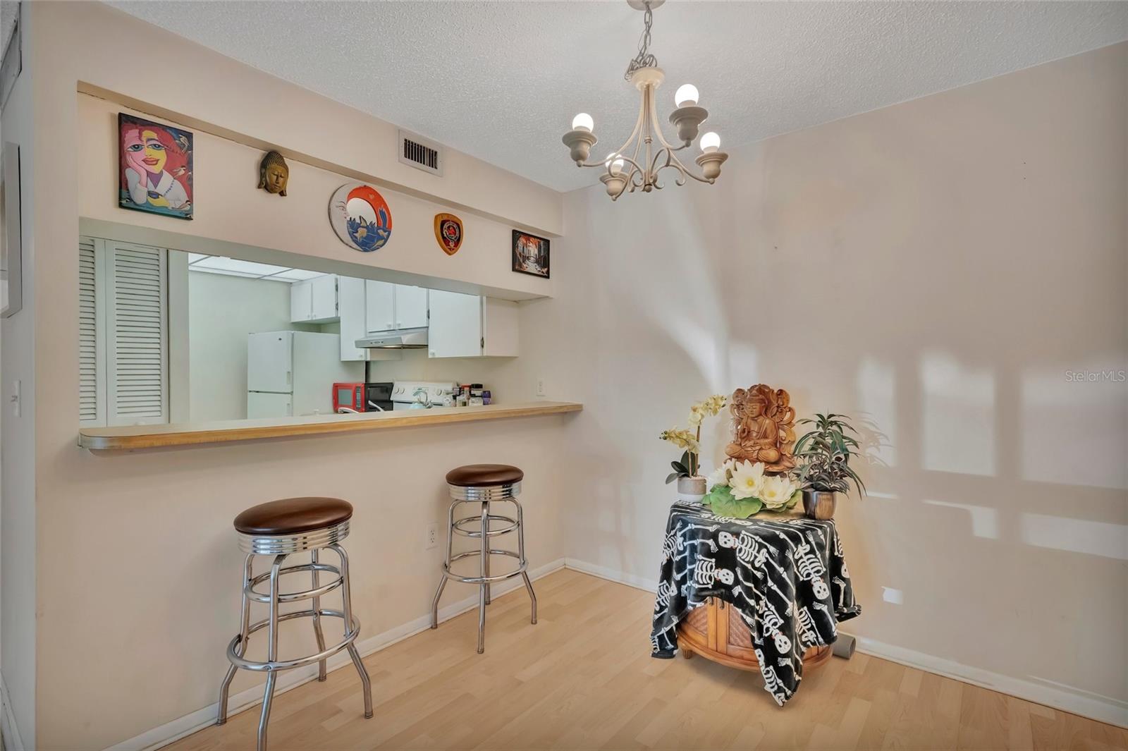 3221 BENEVA RD #102, SARASOTA, FL, 34232