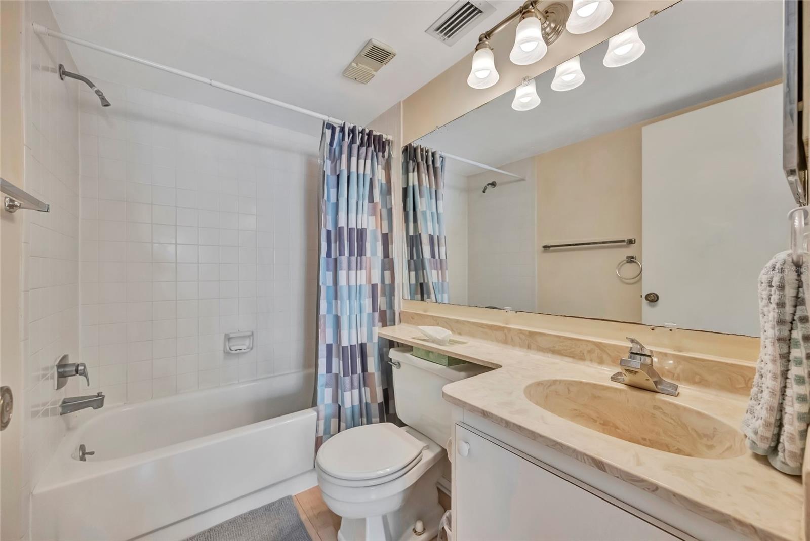 3221 BENEVA RD #102, SARASOTA, FL, 34232