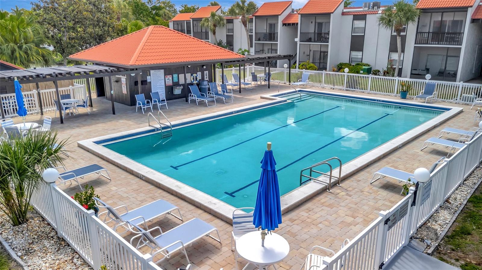 3221 BENEVA RD #102, SARASOTA, FL, 34232