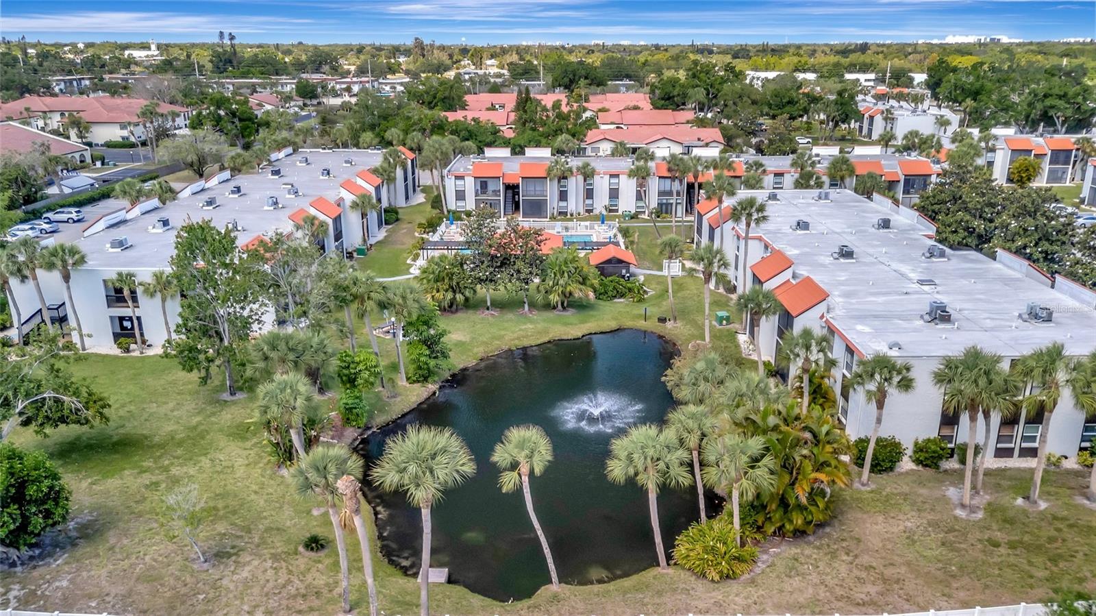 3221 BENEVA RD #102, SARASOTA, FL, 34232