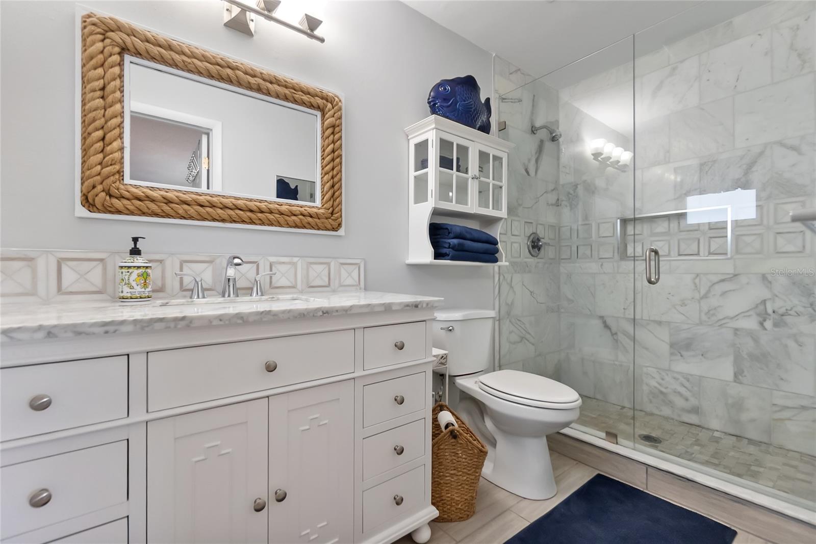 2905 AVENUE C, HOLMES BEACH, FL, 34217