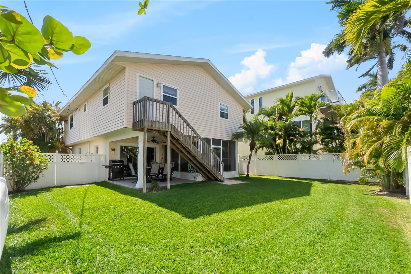 2905 AVENUE C, HOLMES BEACH, FL, 34217