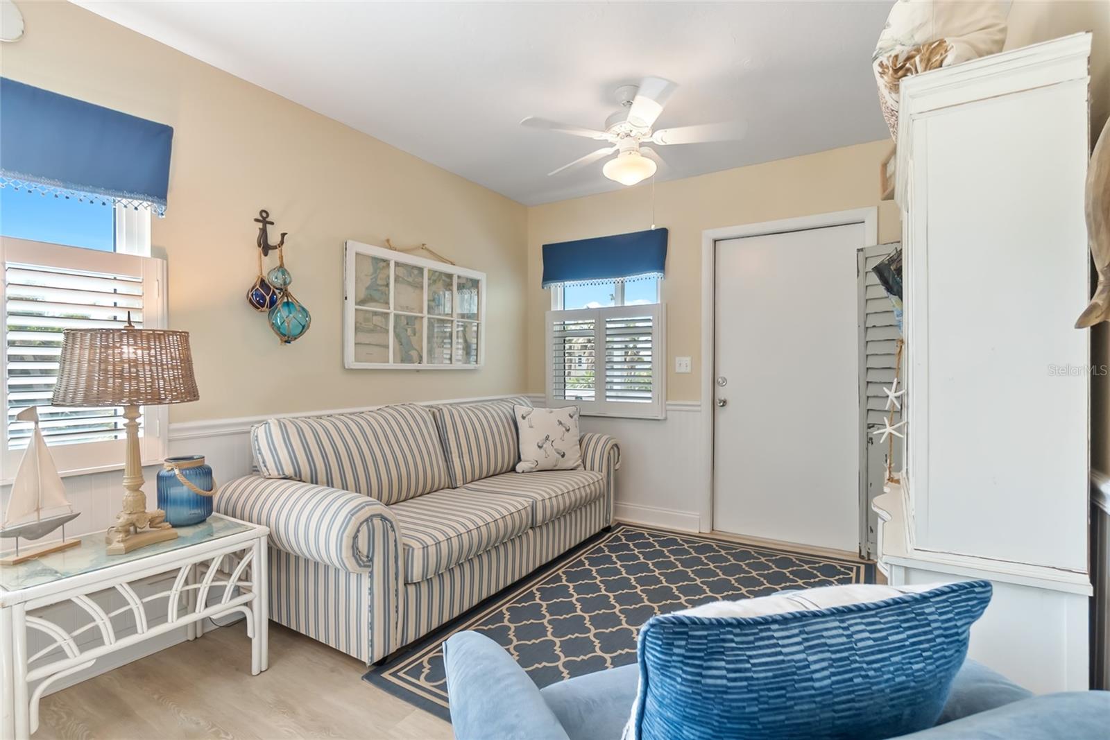 2905 AVENUE C, HOLMES BEACH, FL, 34217