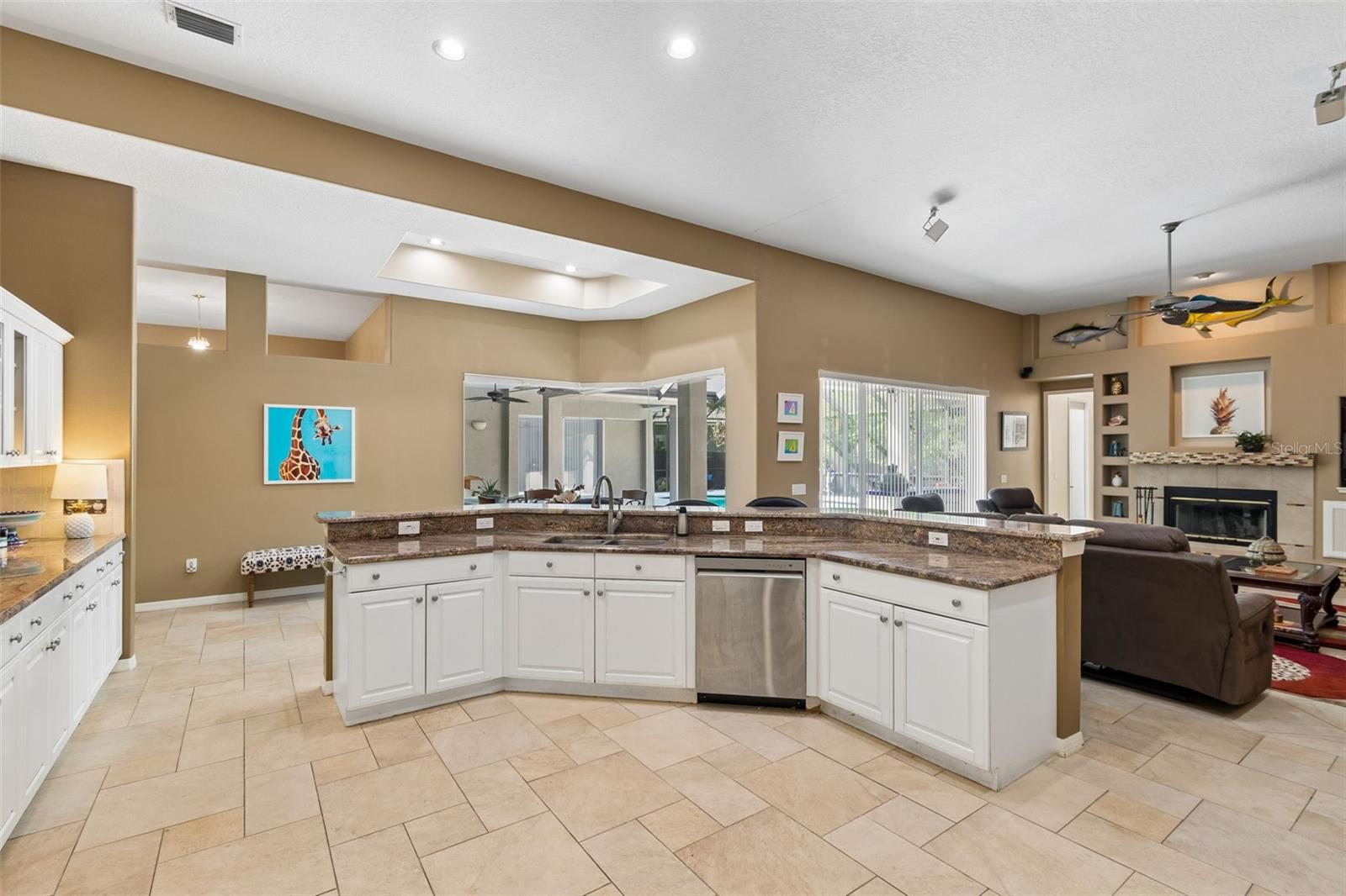 19108 CENTRE ROSE BLVD, LUTZ, FL, 33558