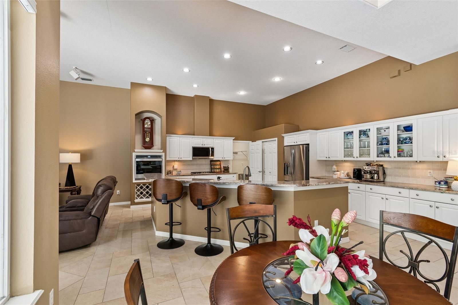 19108 CENTRE ROSE BLVD, LUTZ, FL, 33558