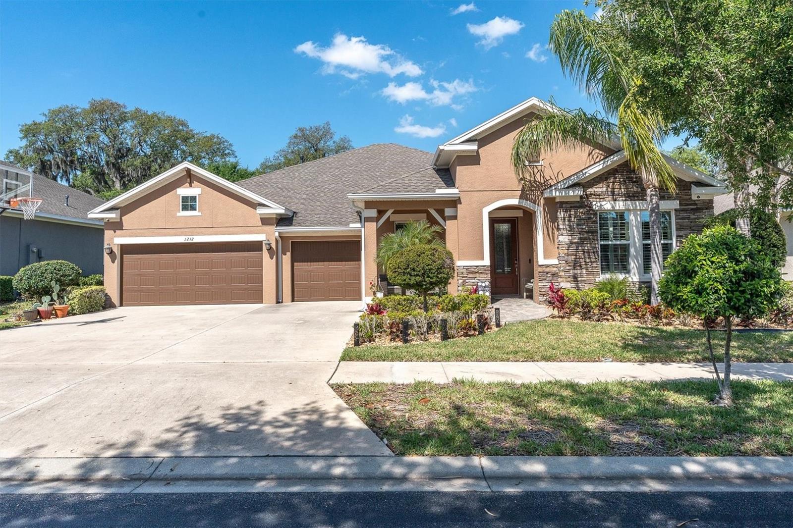 1212 LOREA LN, BRANDON, FL, 33511