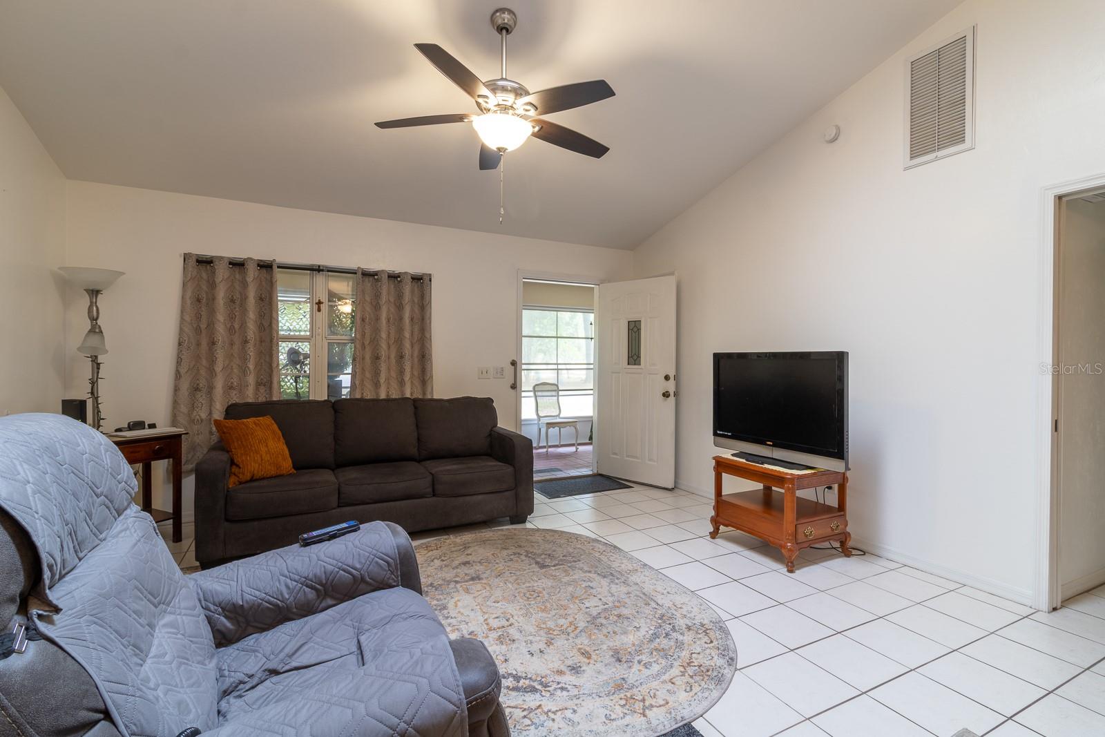 300 SW BRIGHTON CT, FORT WHITE, FL, 32038