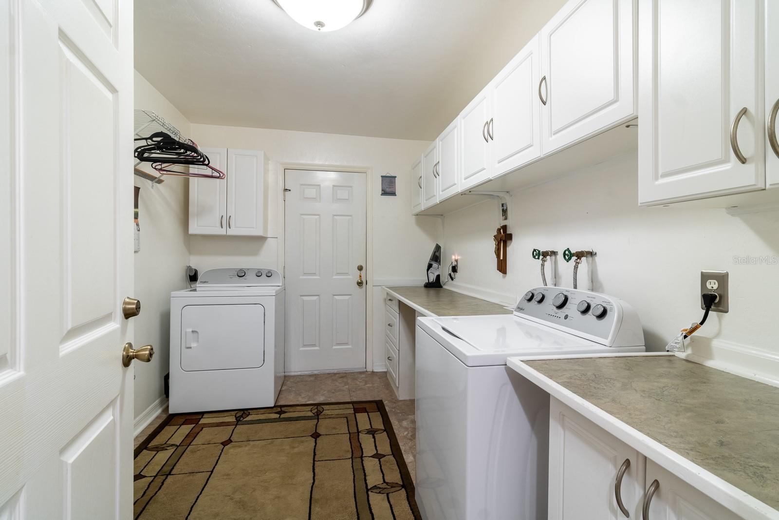 300 SW BRIGHTON CT, FORT WHITE, FL, 32038