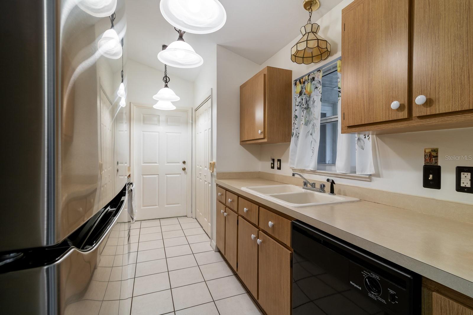 300 SW BRIGHTON CT, FORT WHITE, FL, 32038