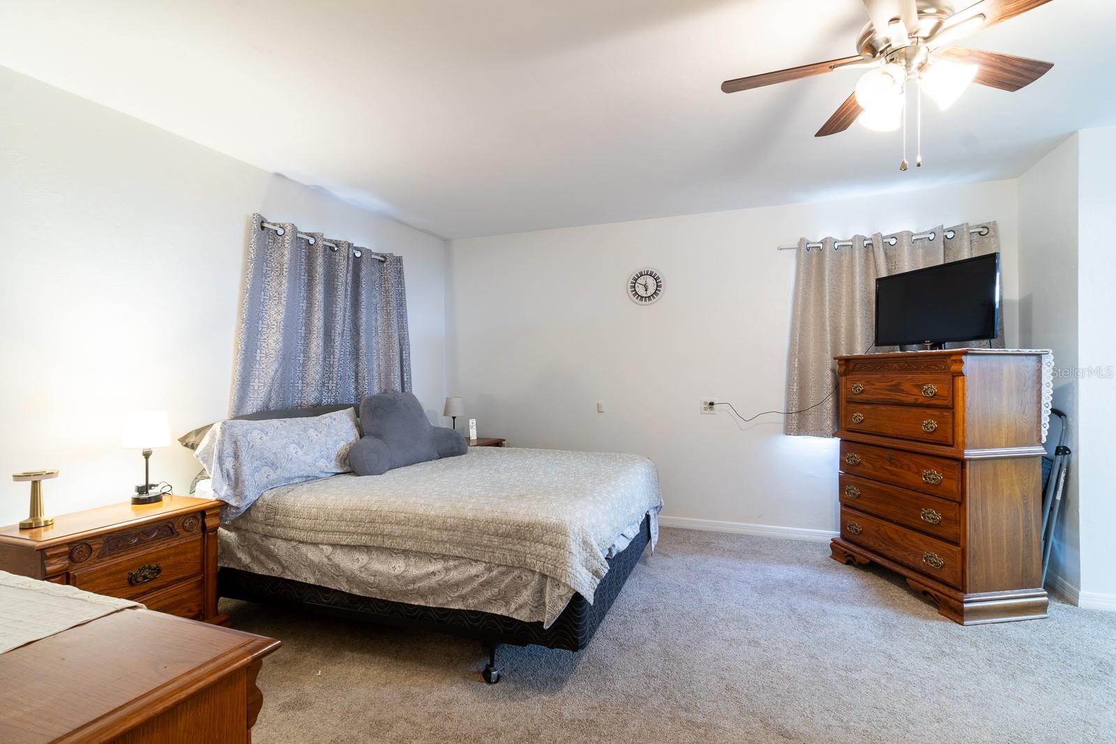 300 SW BRIGHTON CT, FORT WHITE, FL, 32038