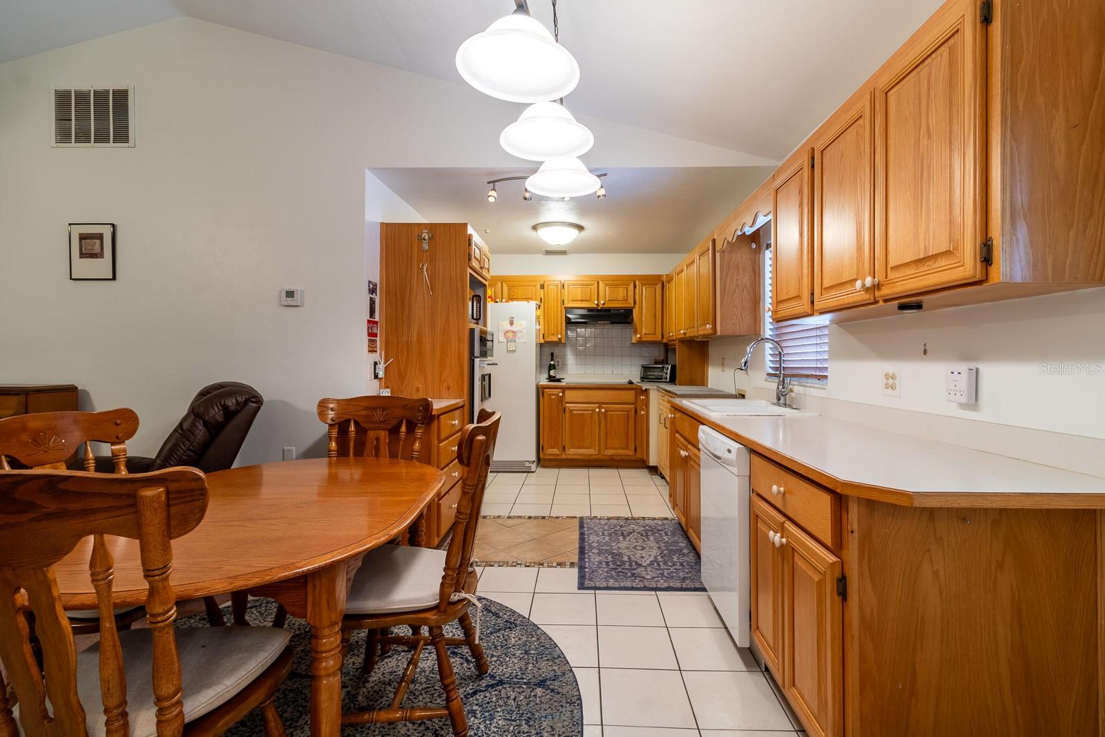 300 SW BRIGHTON CT, FORT WHITE, FL, 32038