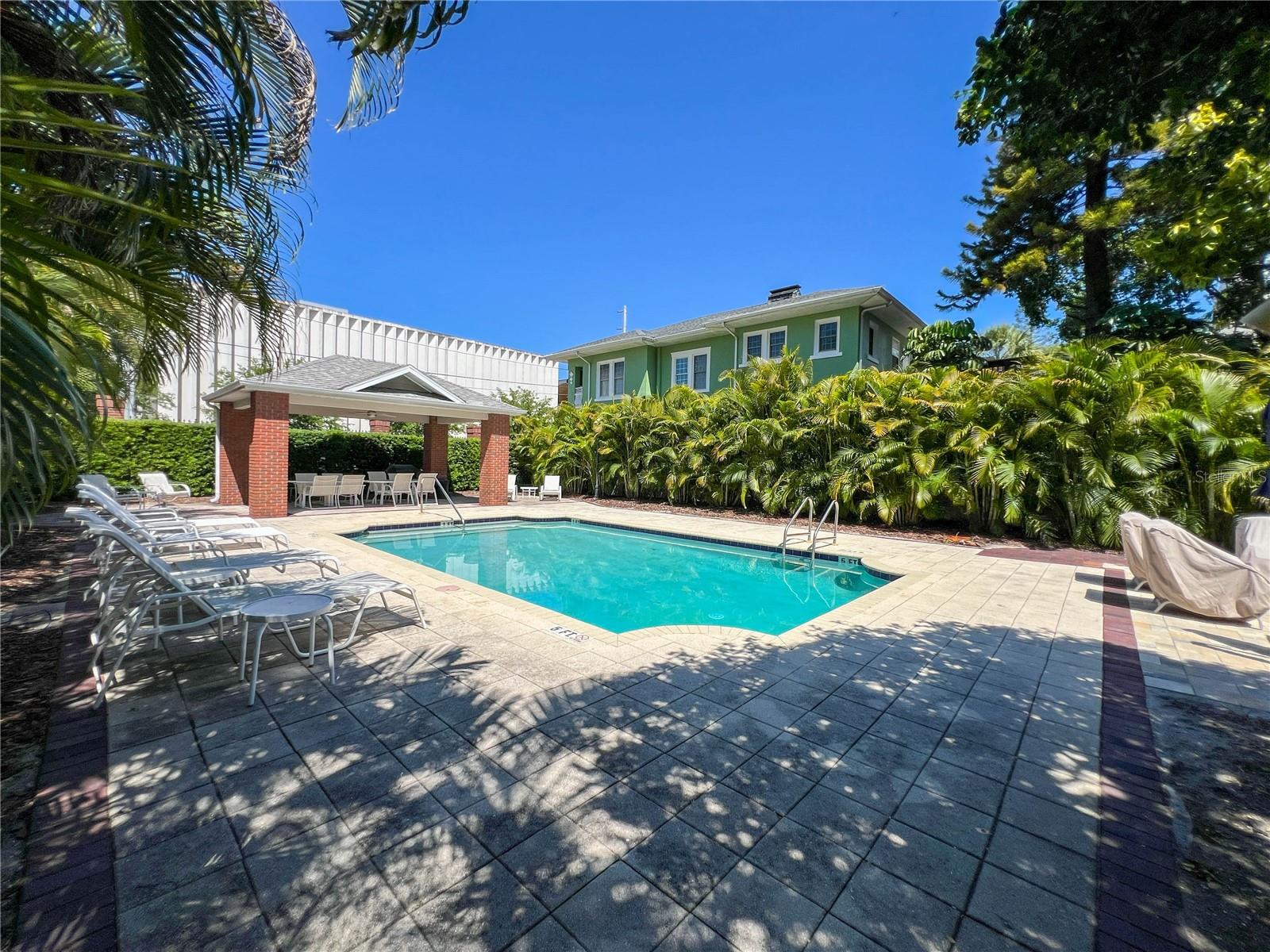 350 2ND ST N #8, ST PETERSBURG, FL, 33701