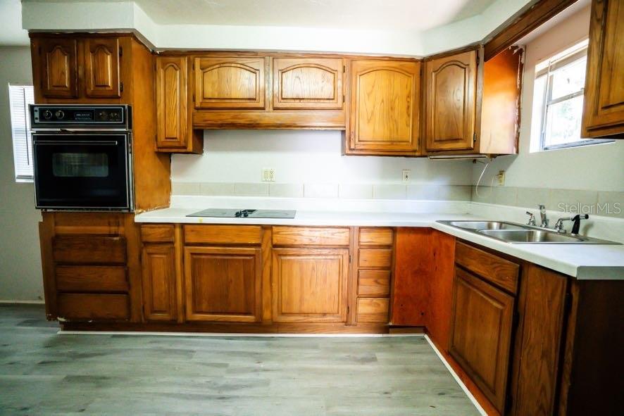 1424 NE 1ST AVE, GAINESVILLE, FL, 32641