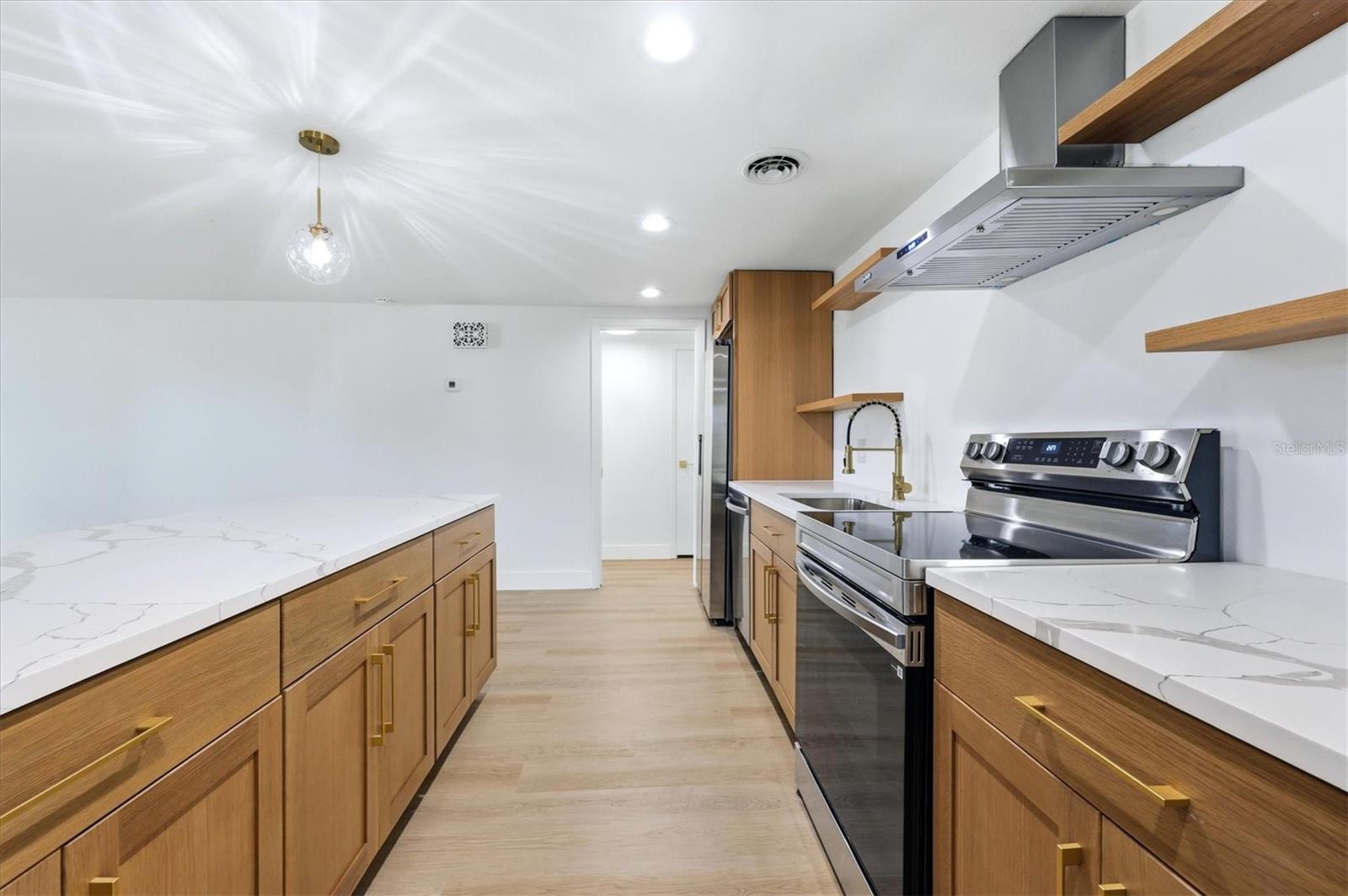 761 S VENICE BLVD, VENICE, FL, 34293