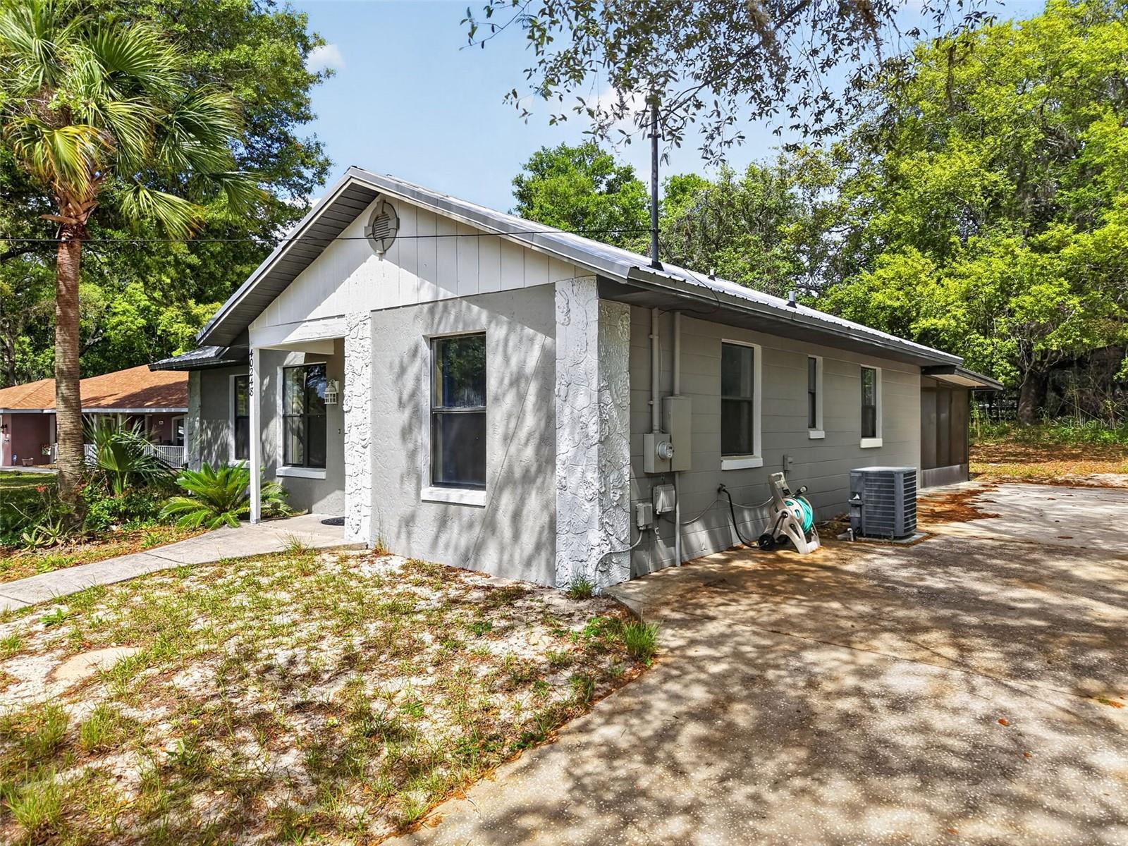 40248 ORANGE CIR, LADY LAKE, FL, 32159