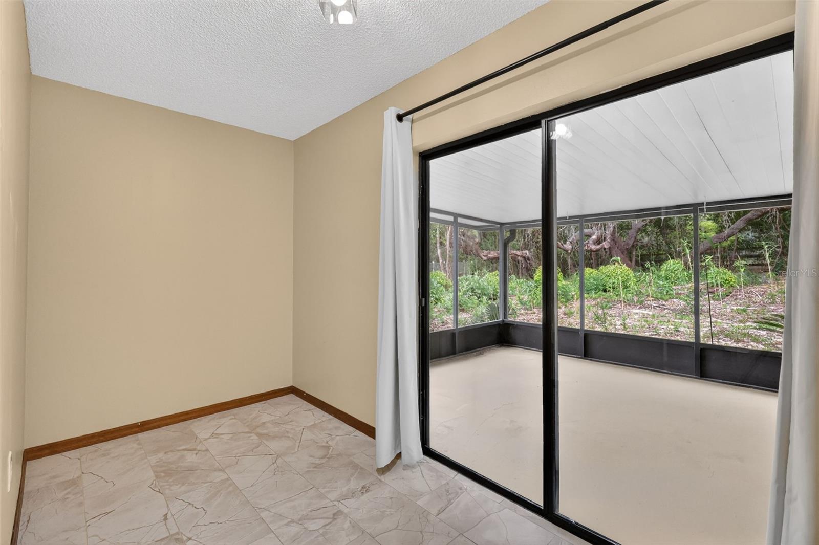 40248 ORANGE CIR, LADY LAKE, FL, 32159