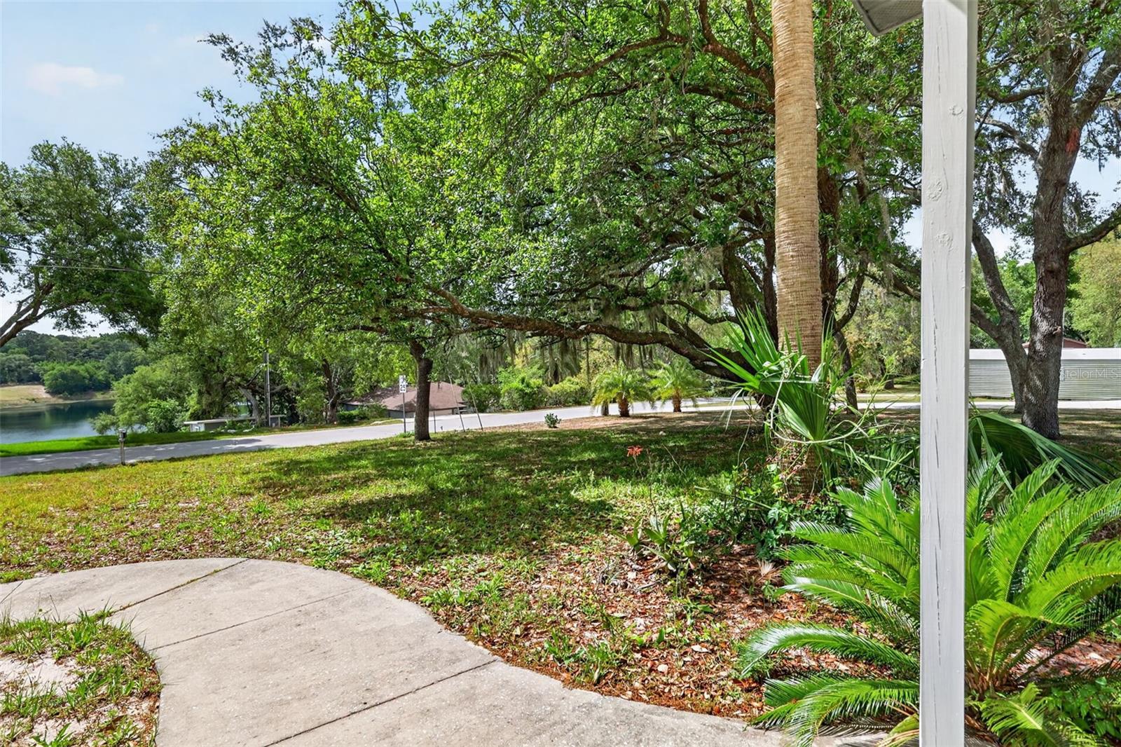 40248 ORANGE CIR, LADY LAKE, FL, 32159