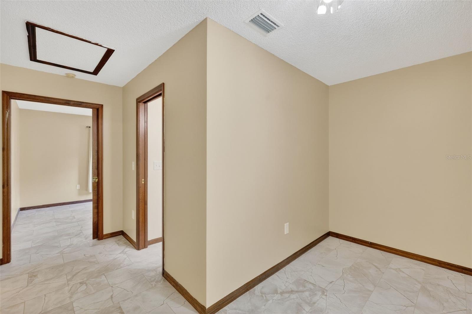 40248 ORANGE CIR, LADY LAKE, FL, 32159