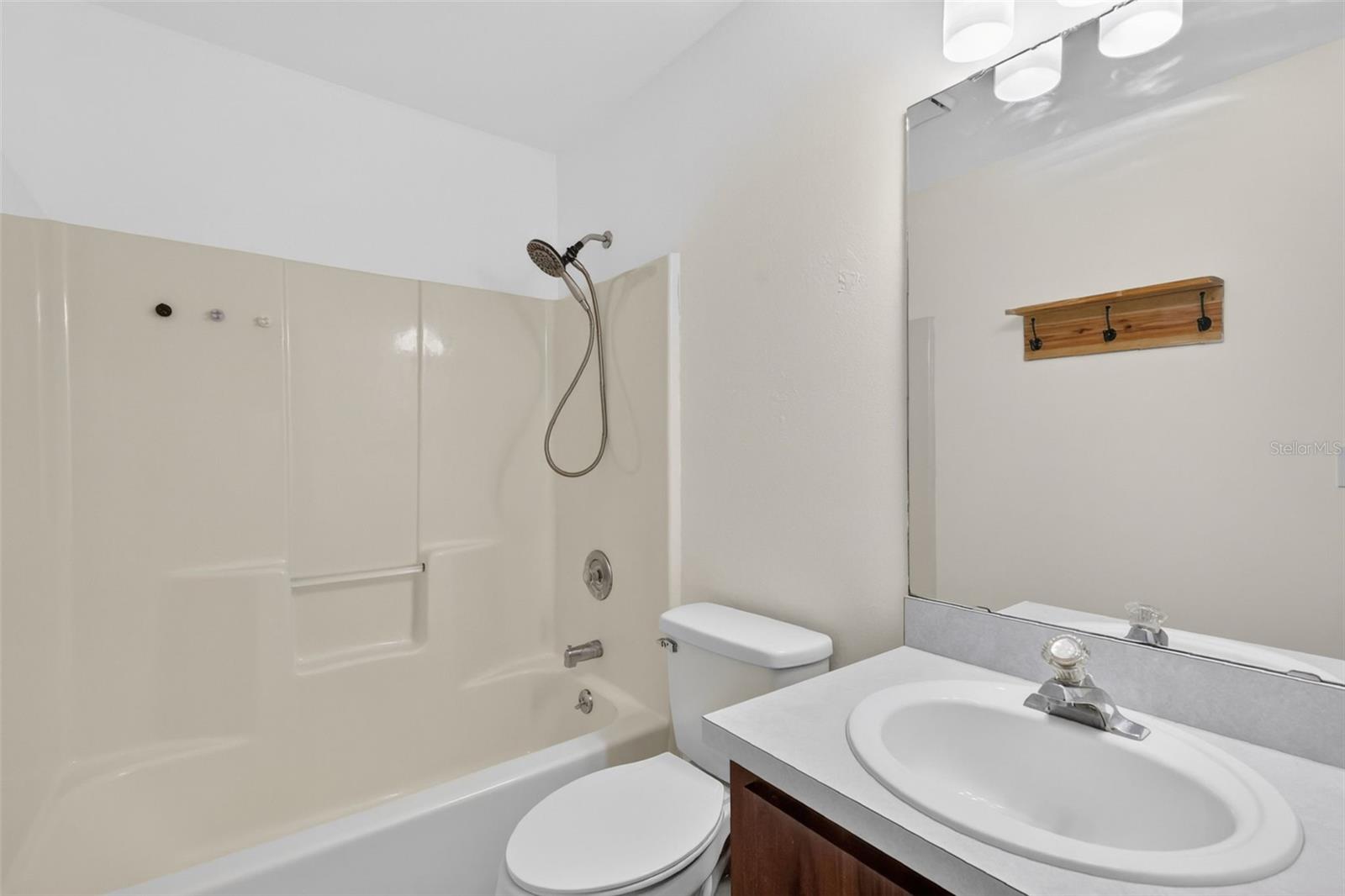 40248 ORANGE CIR, LADY LAKE, FL, 32159