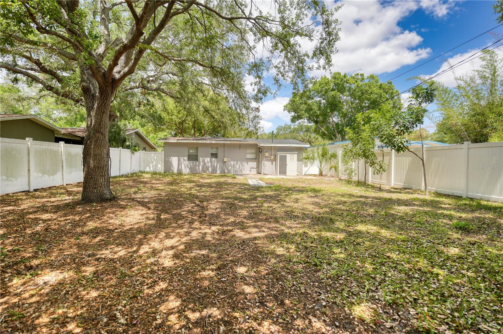 8086 28TH AVE N, ST PETERSBURG, FL, 33710