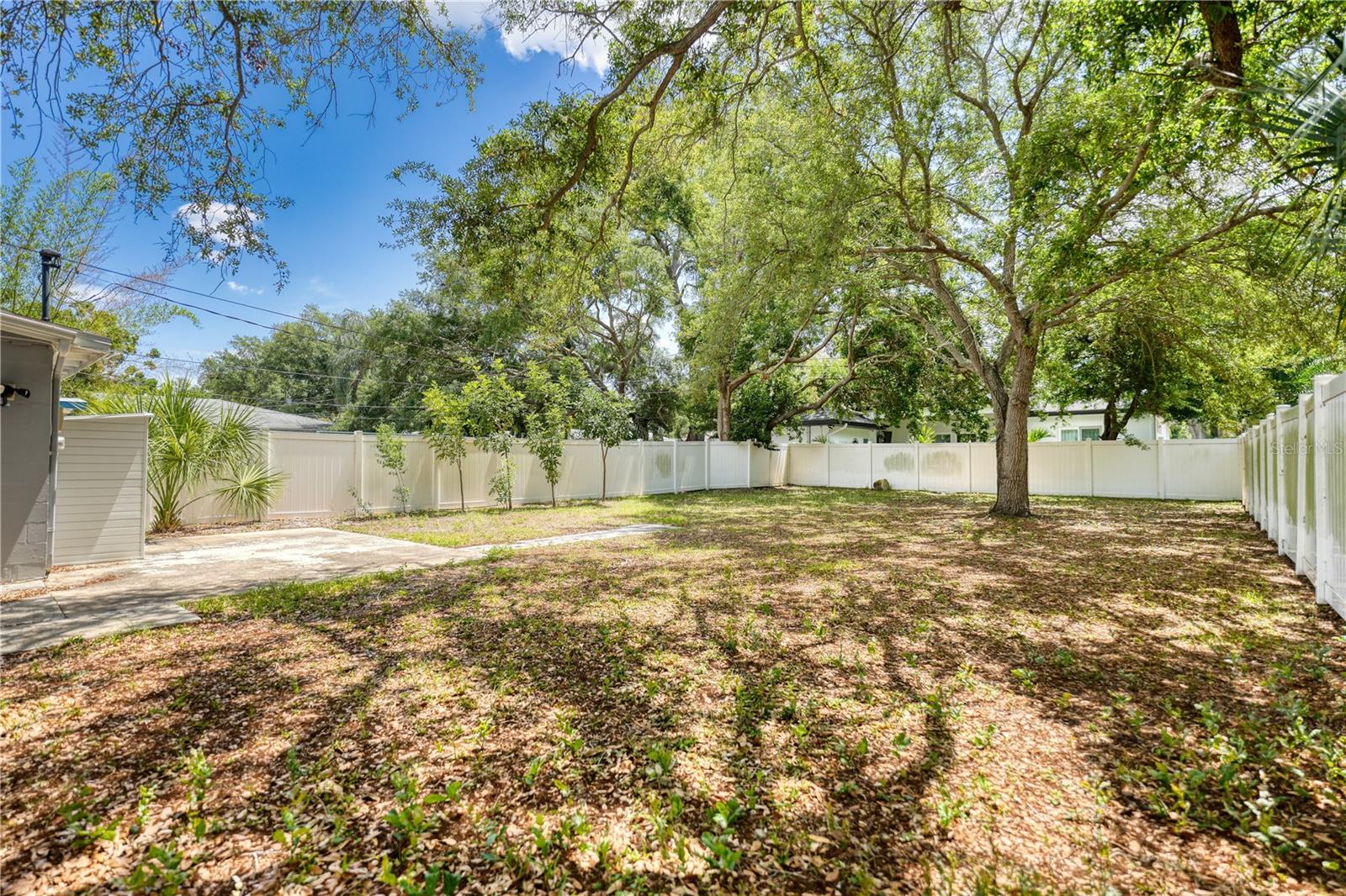 8086 28TH AVE N, ST PETERSBURG, FL, 33710