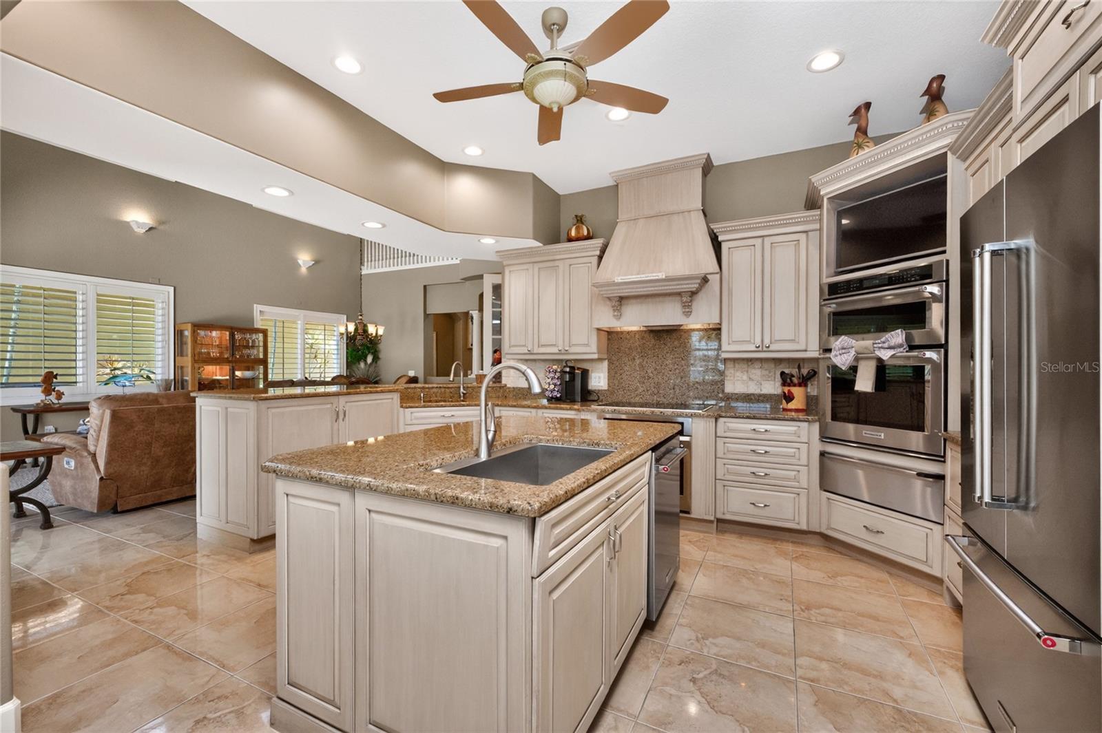 3213 SUNSET KEY CIR, PUNTA GORDA, FL, 33955