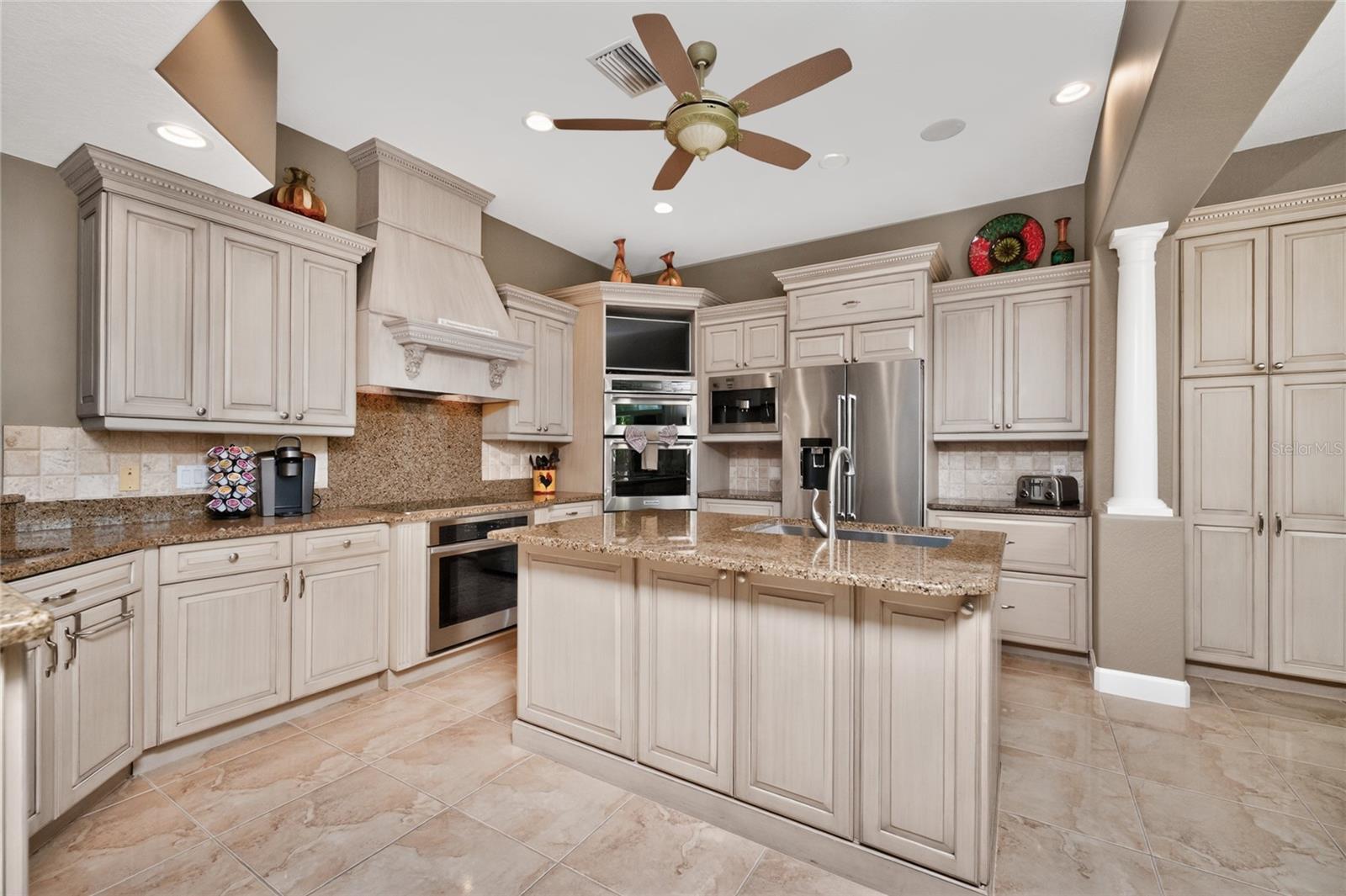 3213 SUNSET KEY CIR, PUNTA GORDA, FL, 33955