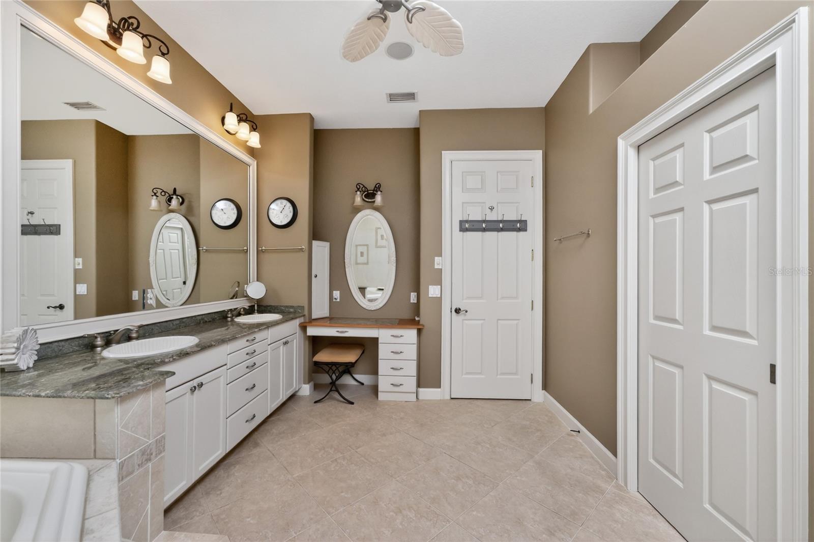 3213 SUNSET KEY CIR, PUNTA GORDA, FL, 33955