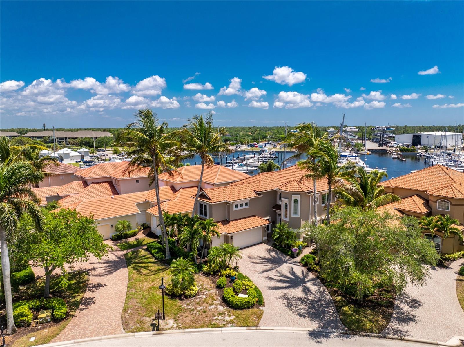 3213 SUNSET KEY CIR, PUNTA GORDA, FL, 33955