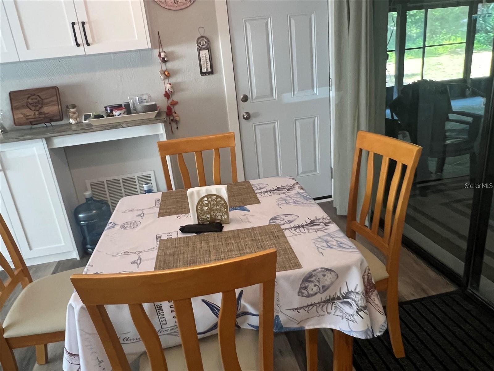 32 BLACK BEAR LN, PALM COAST, FL, 32137