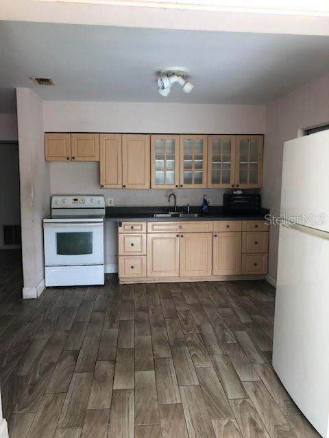 1955 N OLD COACHMAN RD, CLEARWATER, FL, 33763