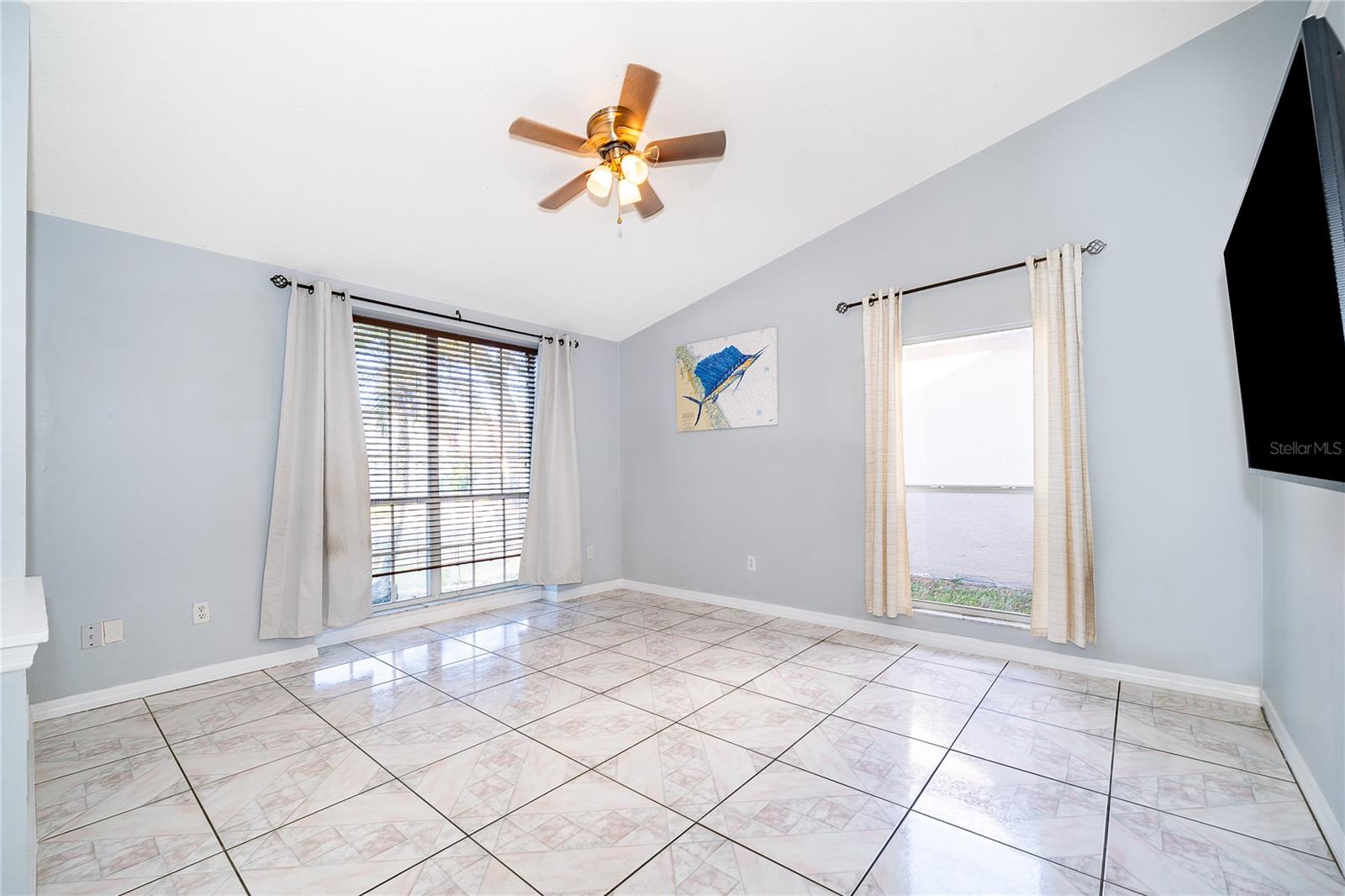 560 PLEASANT GROVE DR, WINTER SPRINGS, FL, 32708