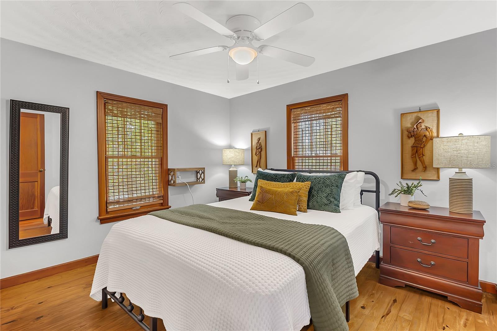 3560 MARTIN AVE, MOUNT DORA, FL, 32757