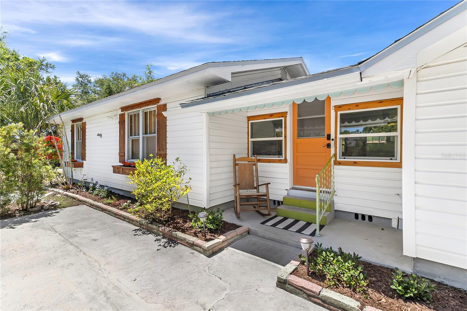 3560 MARTIN AVE, MOUNT DORA, FL, 32757