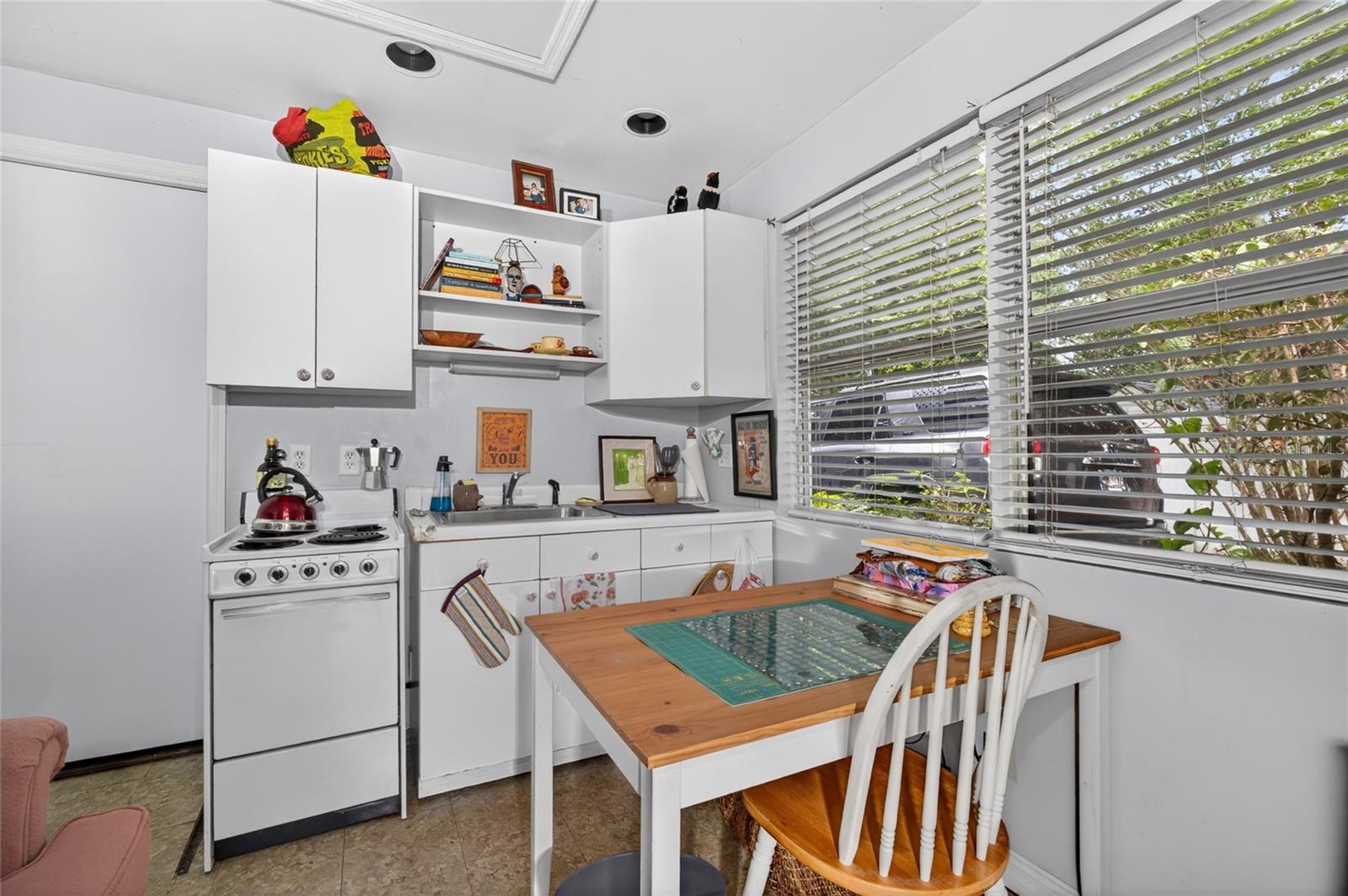 421 E KALEY ST, ORLANDO, FL, 32806