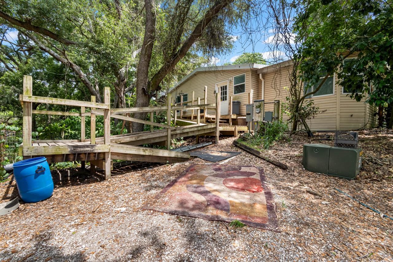 12730 BULLFROG CREEK RD, GIBSONTON, FL, 33534