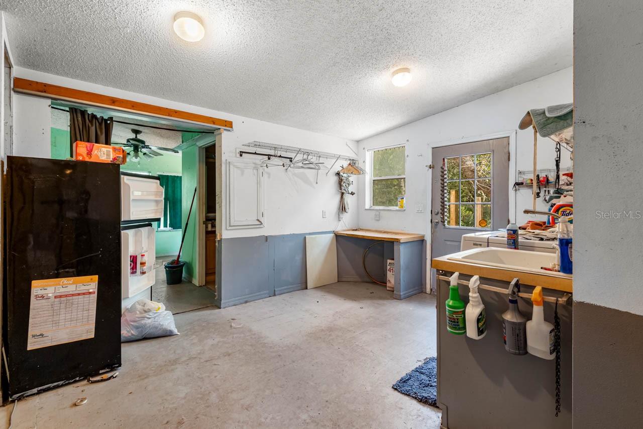 12730 BULLFROG CREEK RD, GIBSONTON, FL, 33534
